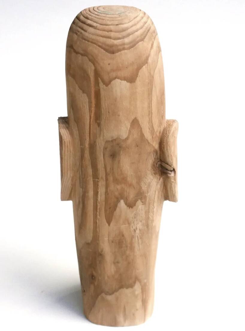 Minimalist sculpture of a head in light wood, 1970s