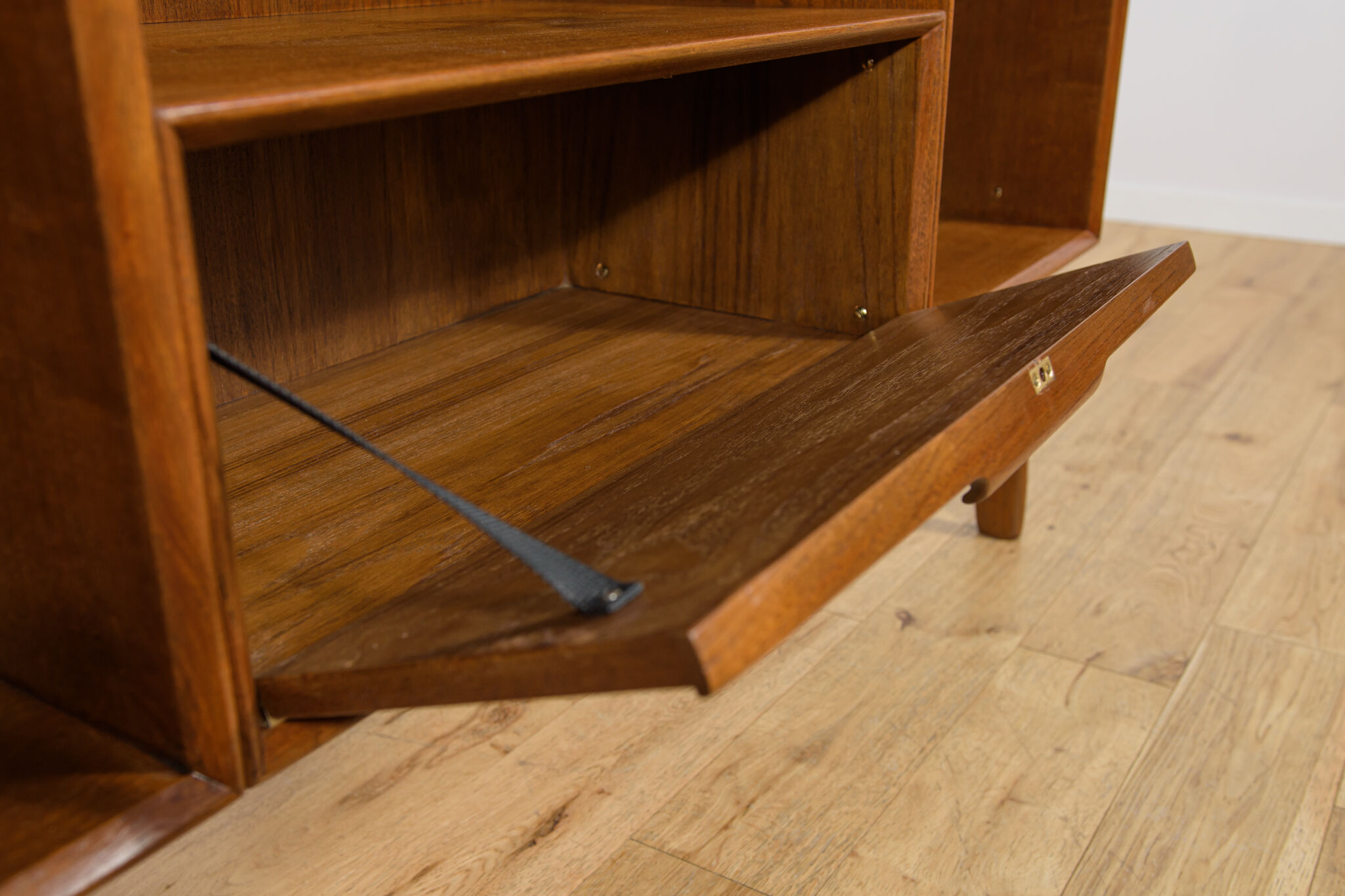 Mid-Century Teak Model 75 Freestanding Desk from Omann Jun, Denmark, 1950s