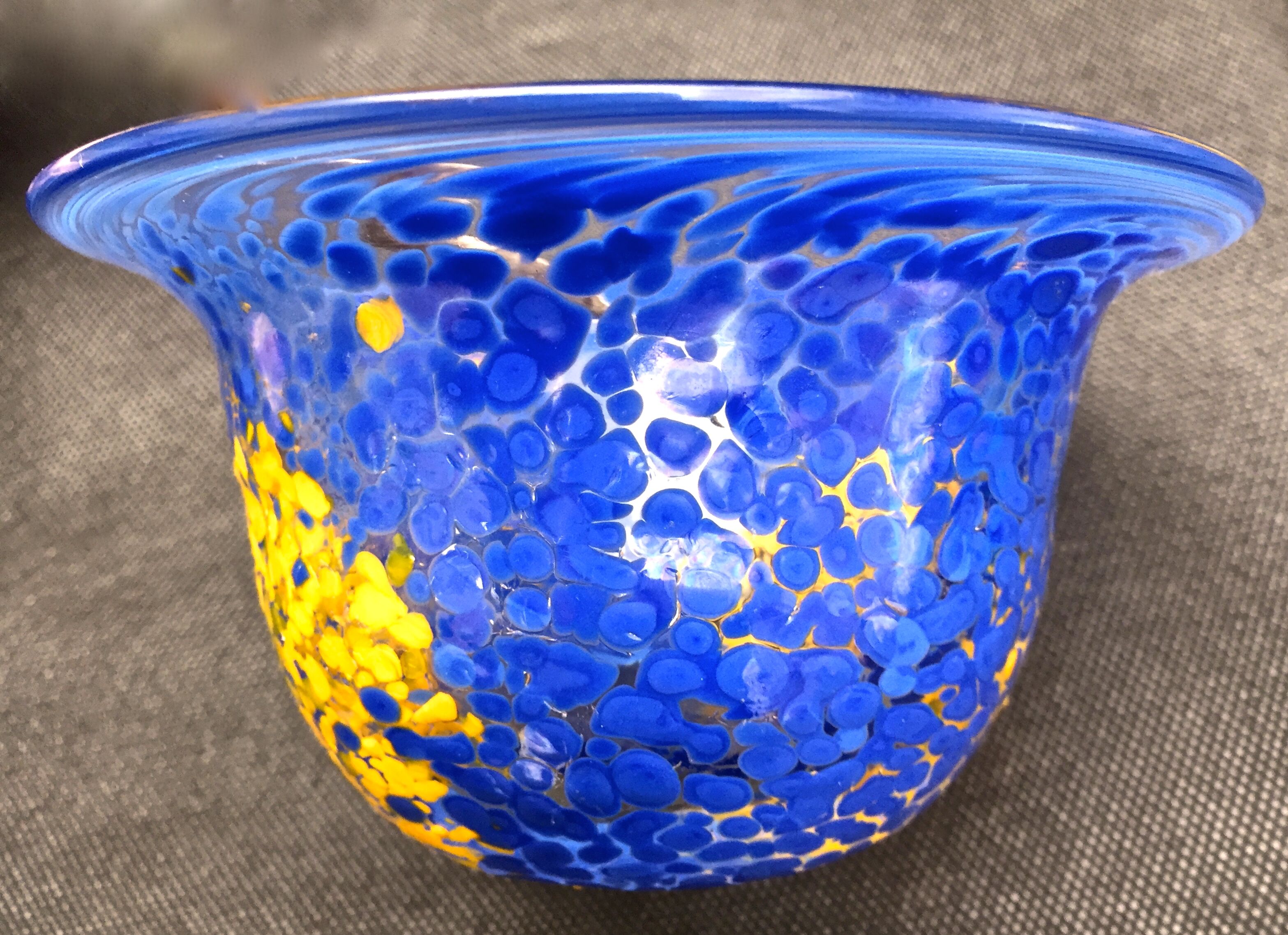 Vintage bol tintomara artist Ulrika Hydman vallien kosta boda glassware scandinavian design