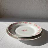 Set of 2 round porcelain dishes for starters.