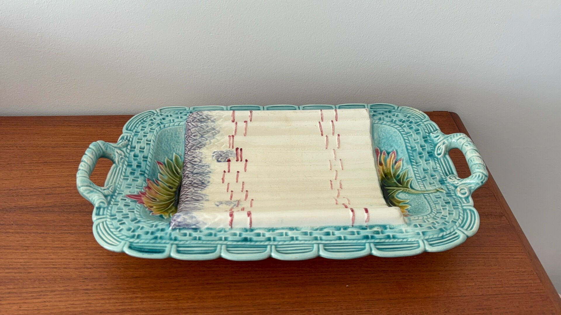 Vintage asparagus dish in faience barbotine – Large serving platter