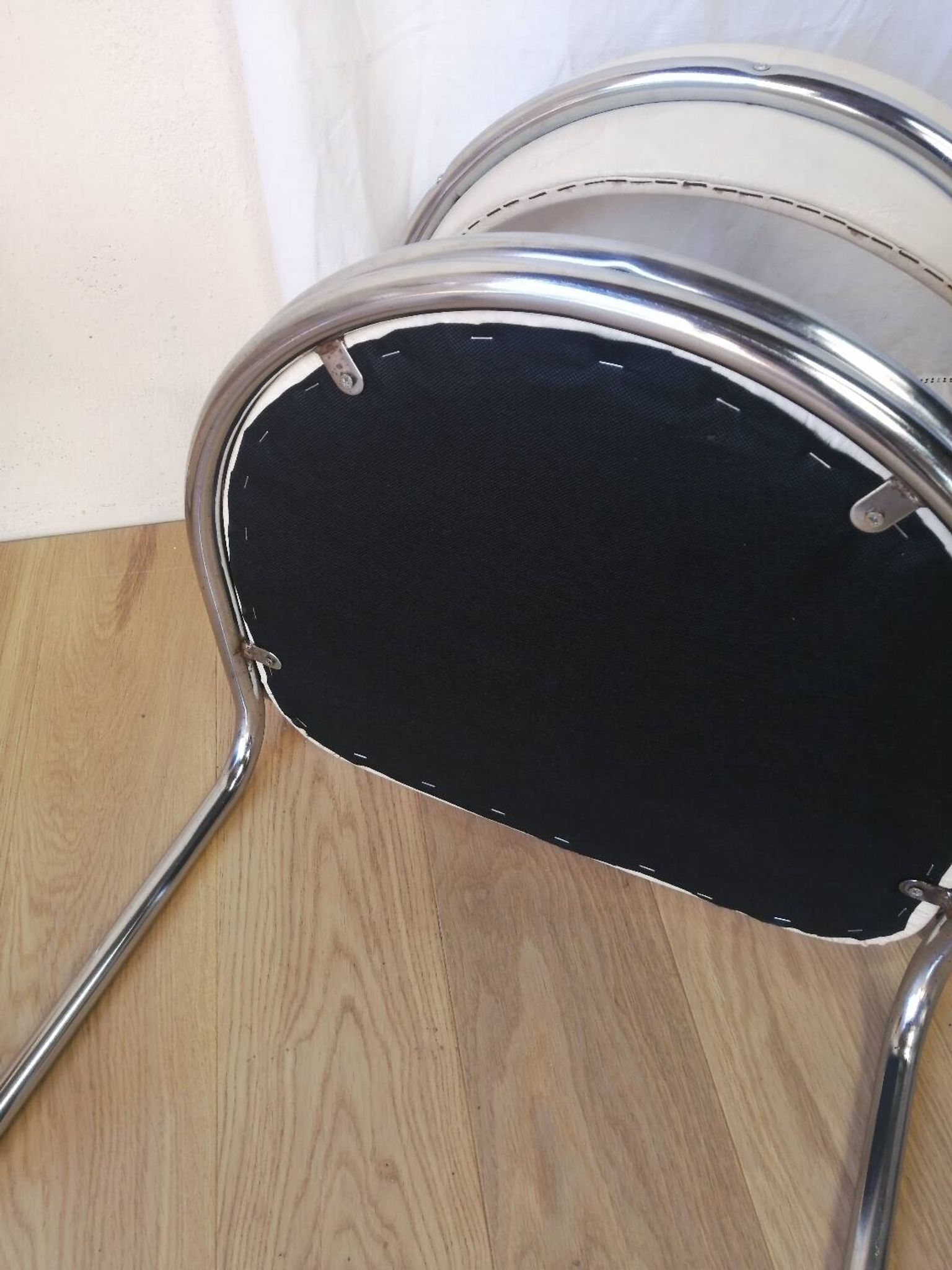 Pair of vintage canteliver armchairs from Zug, Victoria, Switzerland.