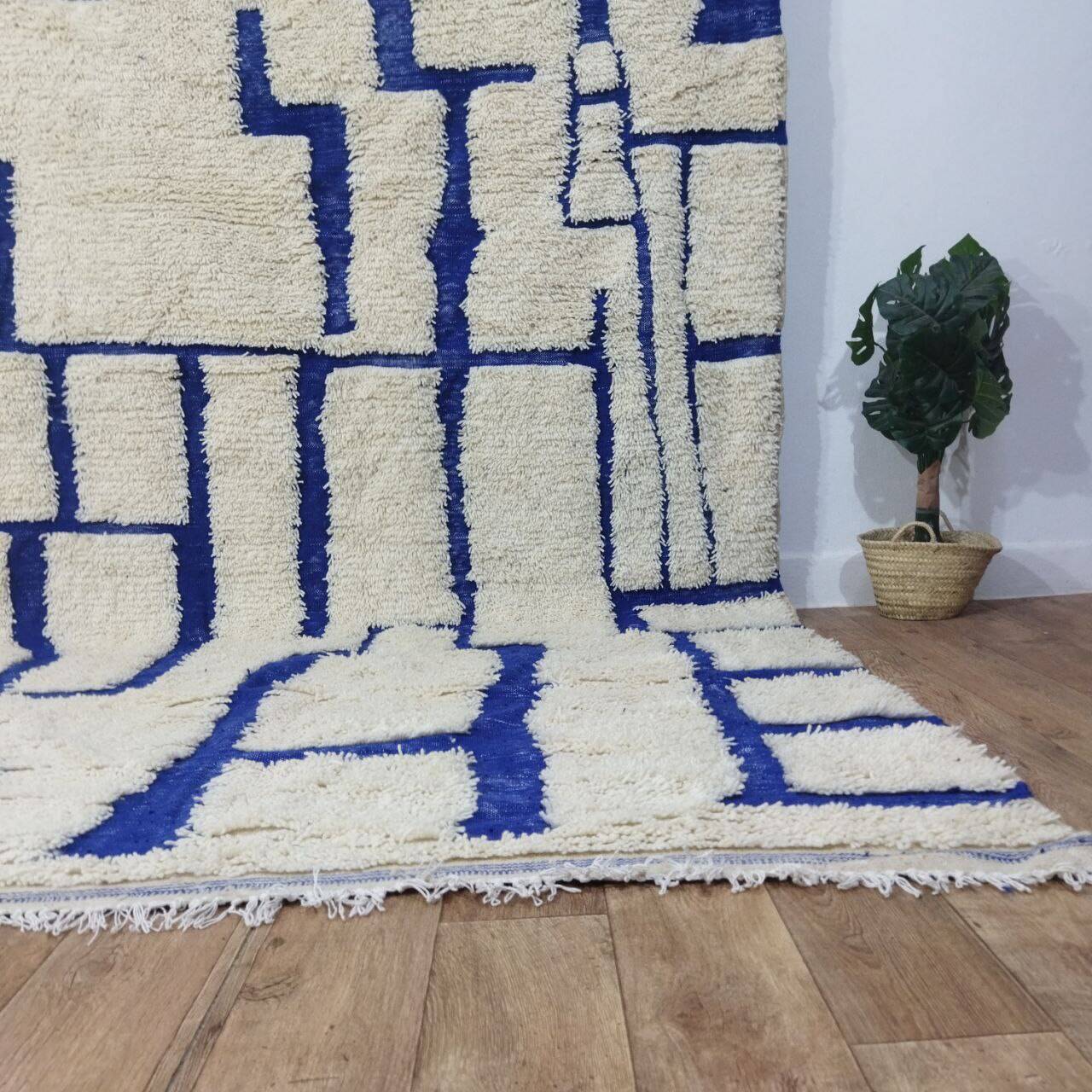 Azilal vintage rug 310x200 cm - Blue geometric patterns