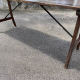 Folding brasserie table