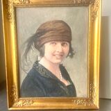 Portrait of a lady oil on canvas With Wooden gilded  frame signed 1928