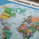 Old school MDI map: The world, political planisphere and relief.