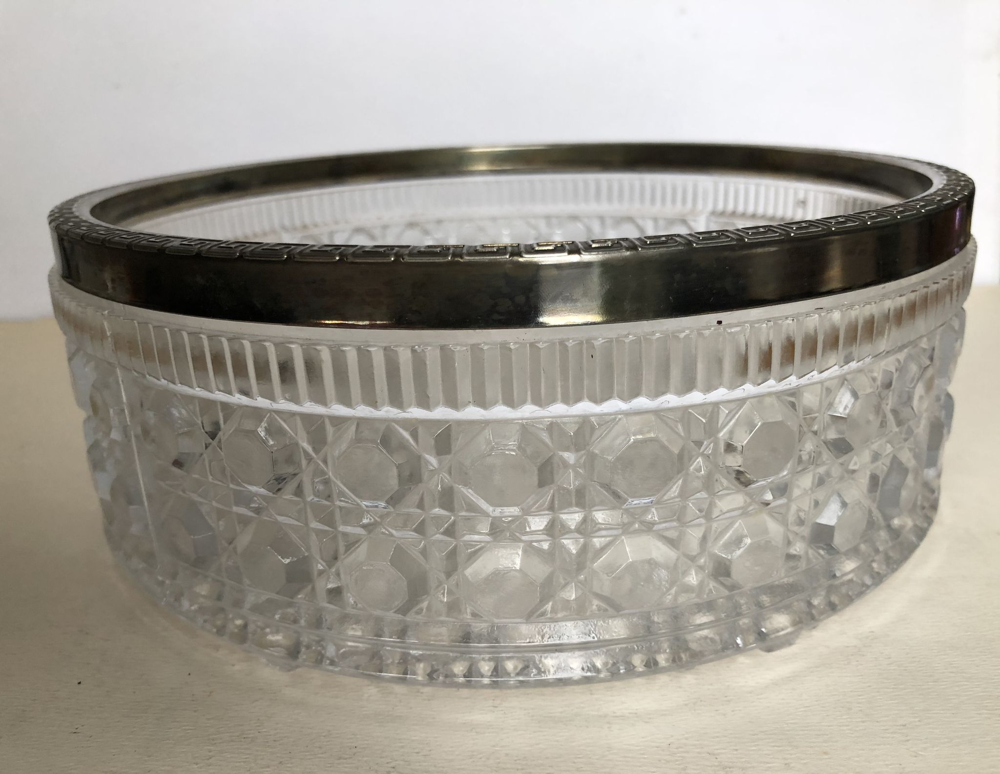 Coupe en cristal taillé