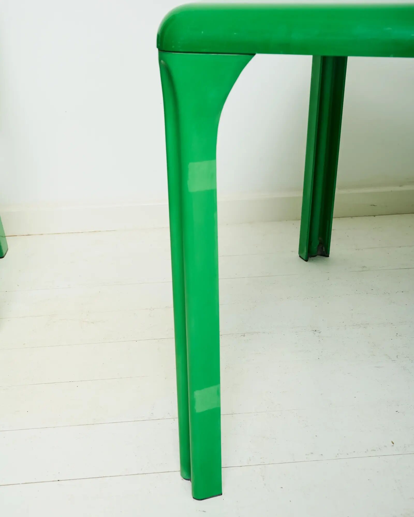 Table "Stadio 100", Vico Magistretti, Artemide, 1970-1980
