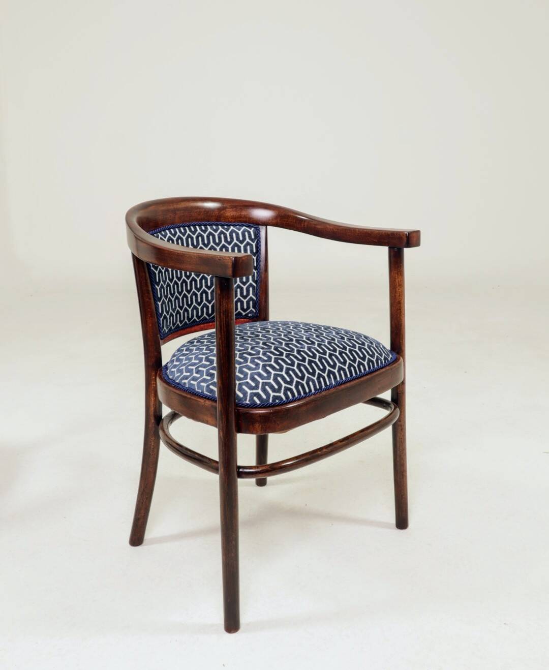 Pair of restored Art Deco style Thonet armchairs in jacquard.