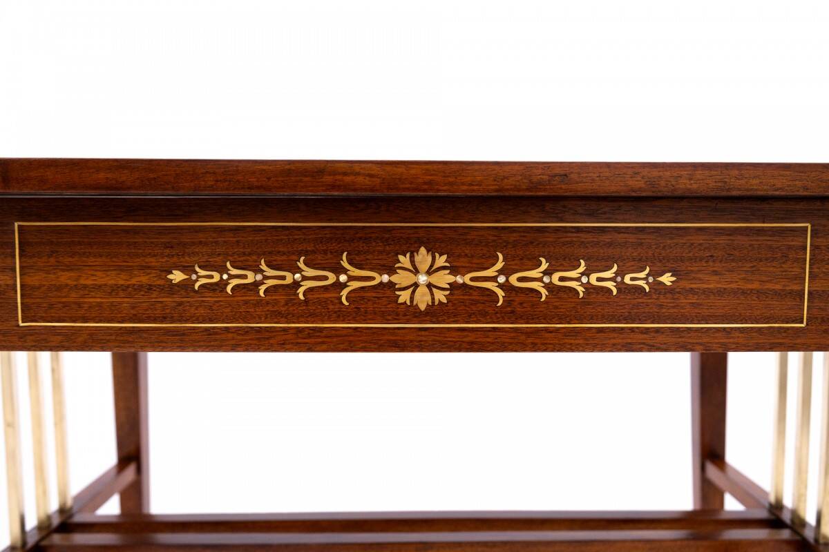 Coffee table from the 1920s, France.