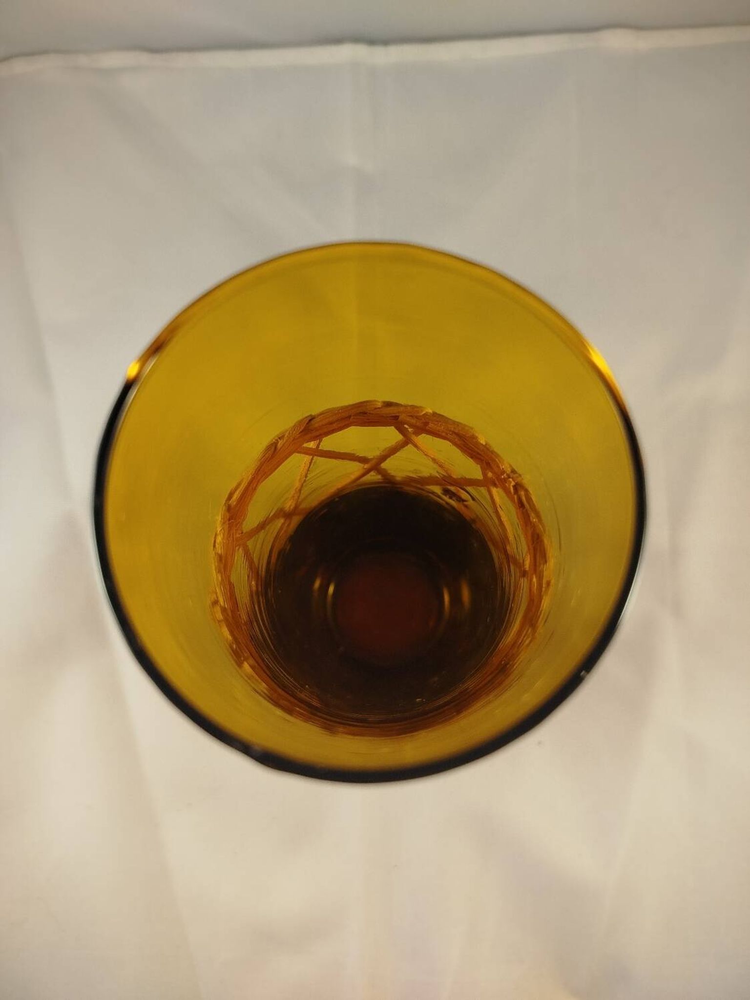 Carafe and 5 glasses set, amber glass and woven wicker, bohemian chic