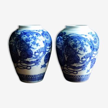 Paire de vases chinois bleus et blancs