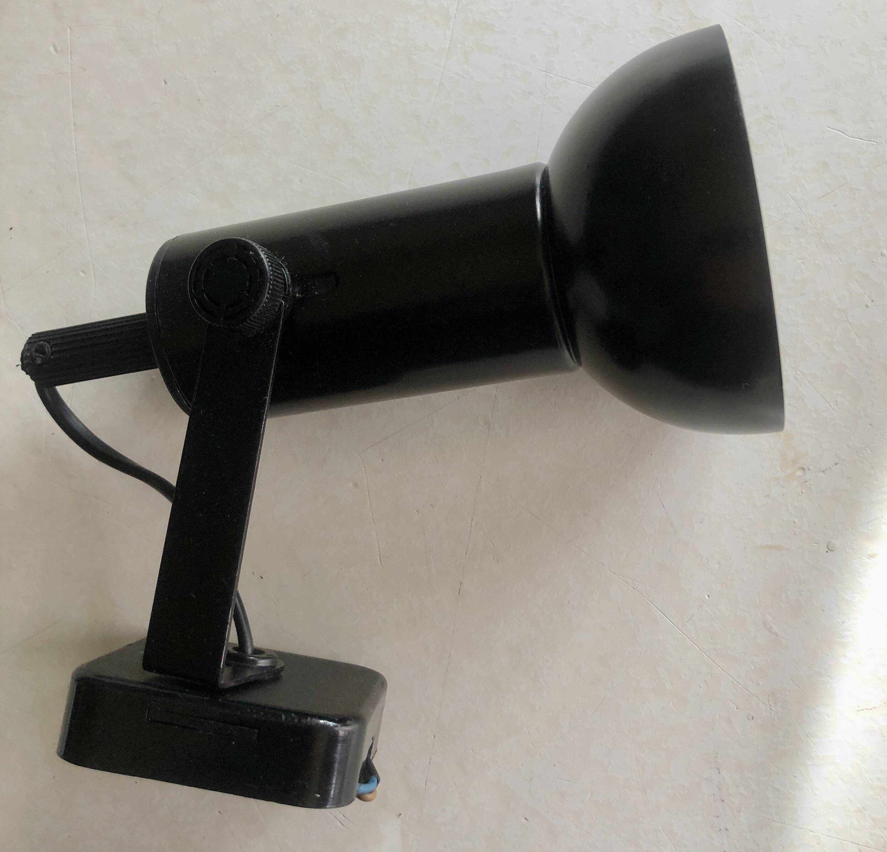 Black lacquered metal spotlight