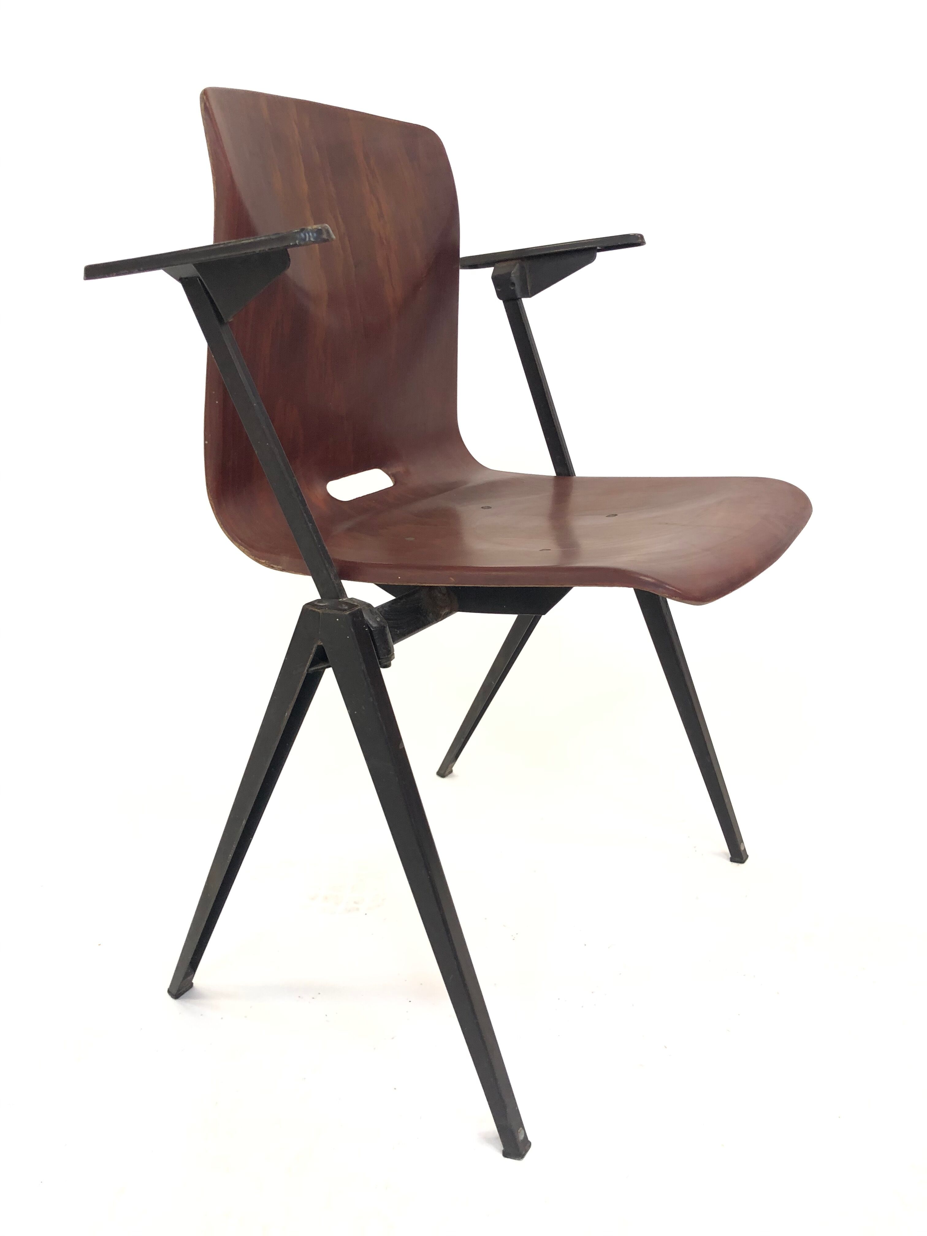 Chair Pagholz Galvanitas S22