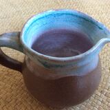Sandstone pitcher