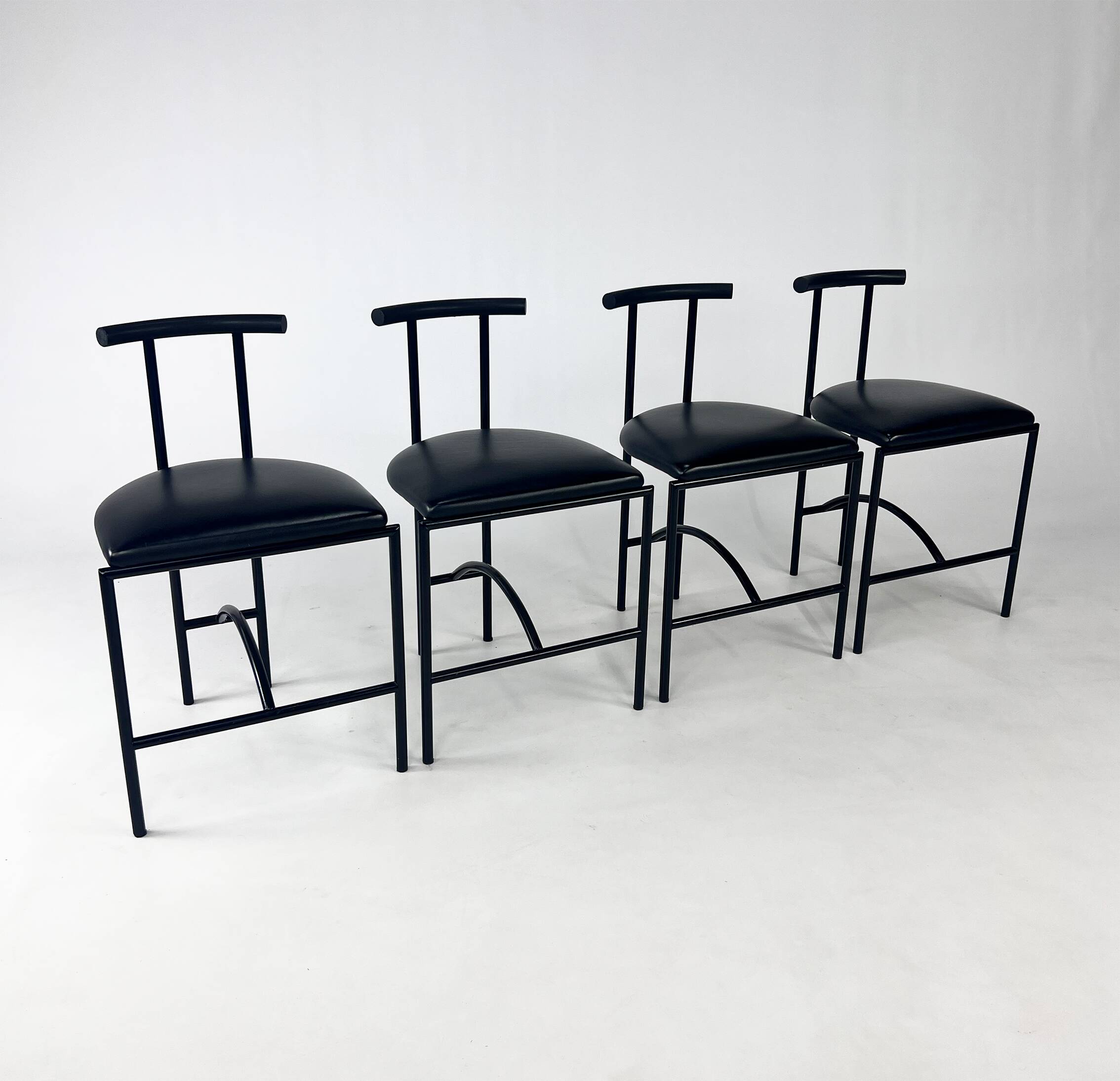 Set of 4 Rodney Kinsman Tokyo dining chairs for Bieffeplast, 1980s
