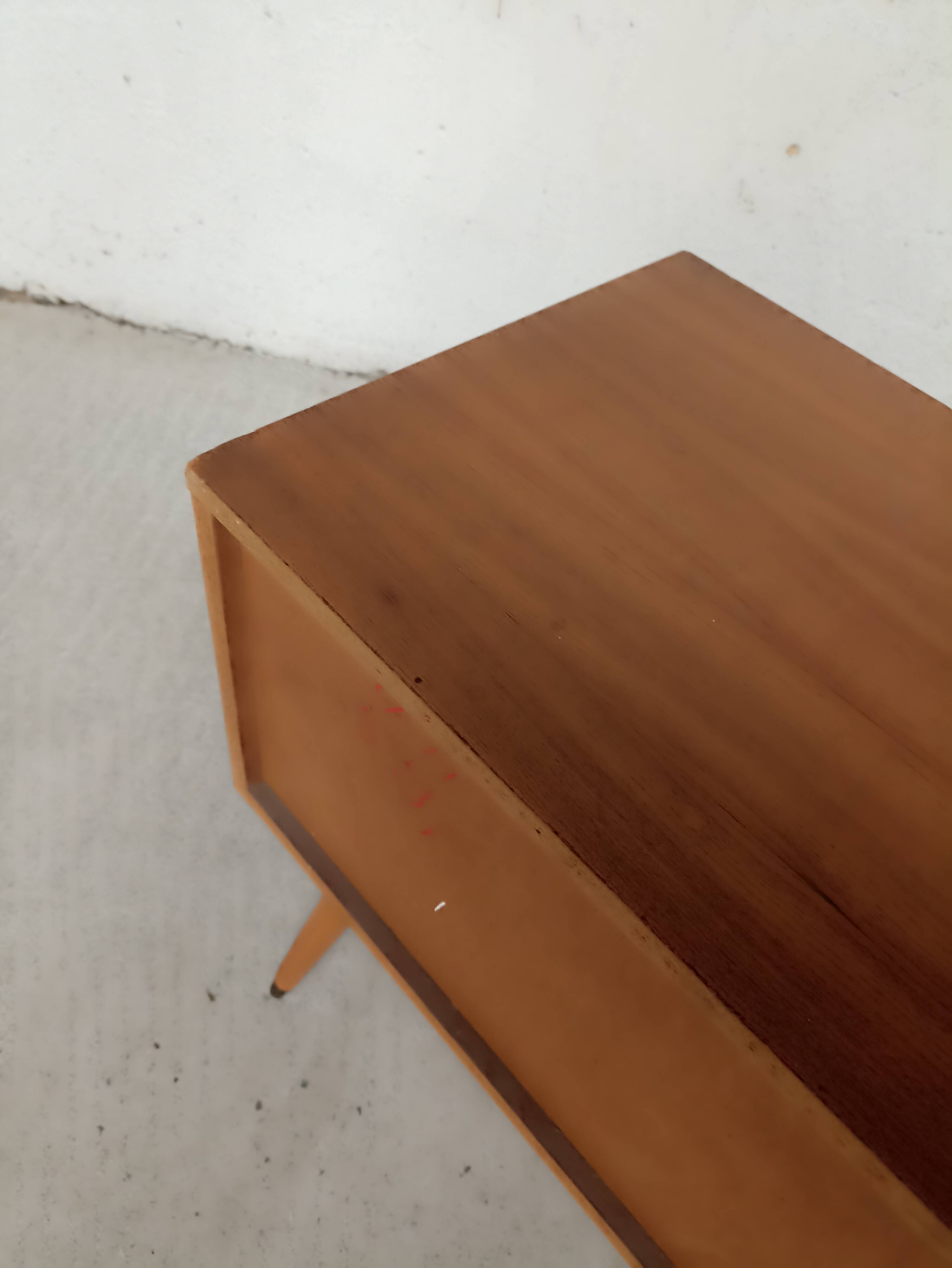 Meuble vintage scandinave