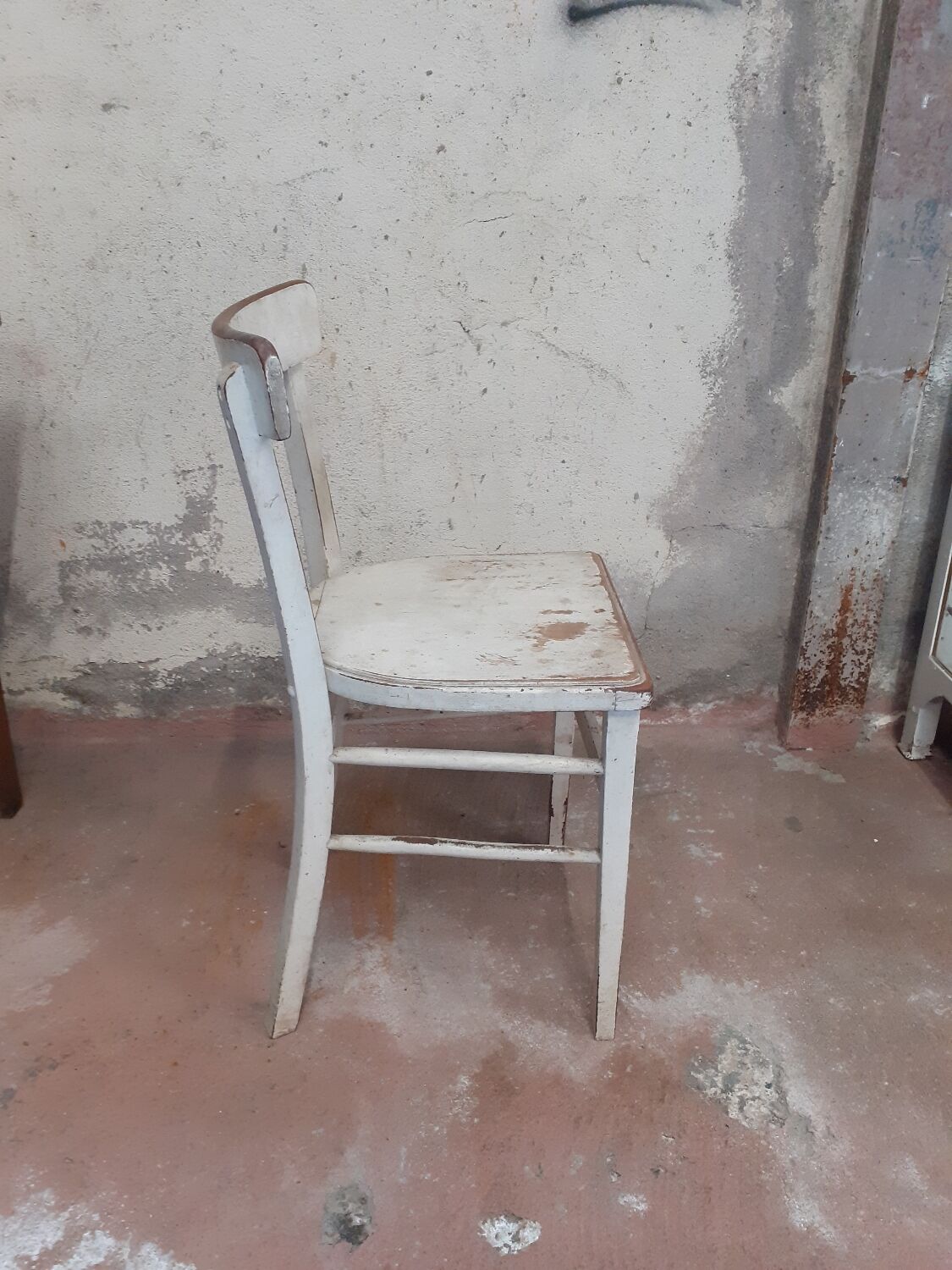 Bistro chair