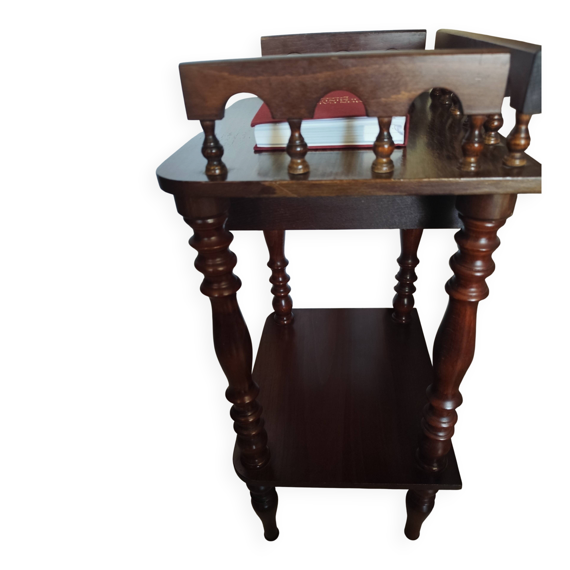 Bedside table