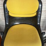 6 back chairs Emilio Ambasz & Giancarlo Peretti, yellow armchair