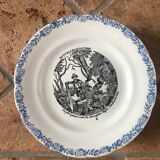 Series of 12 dessert plates