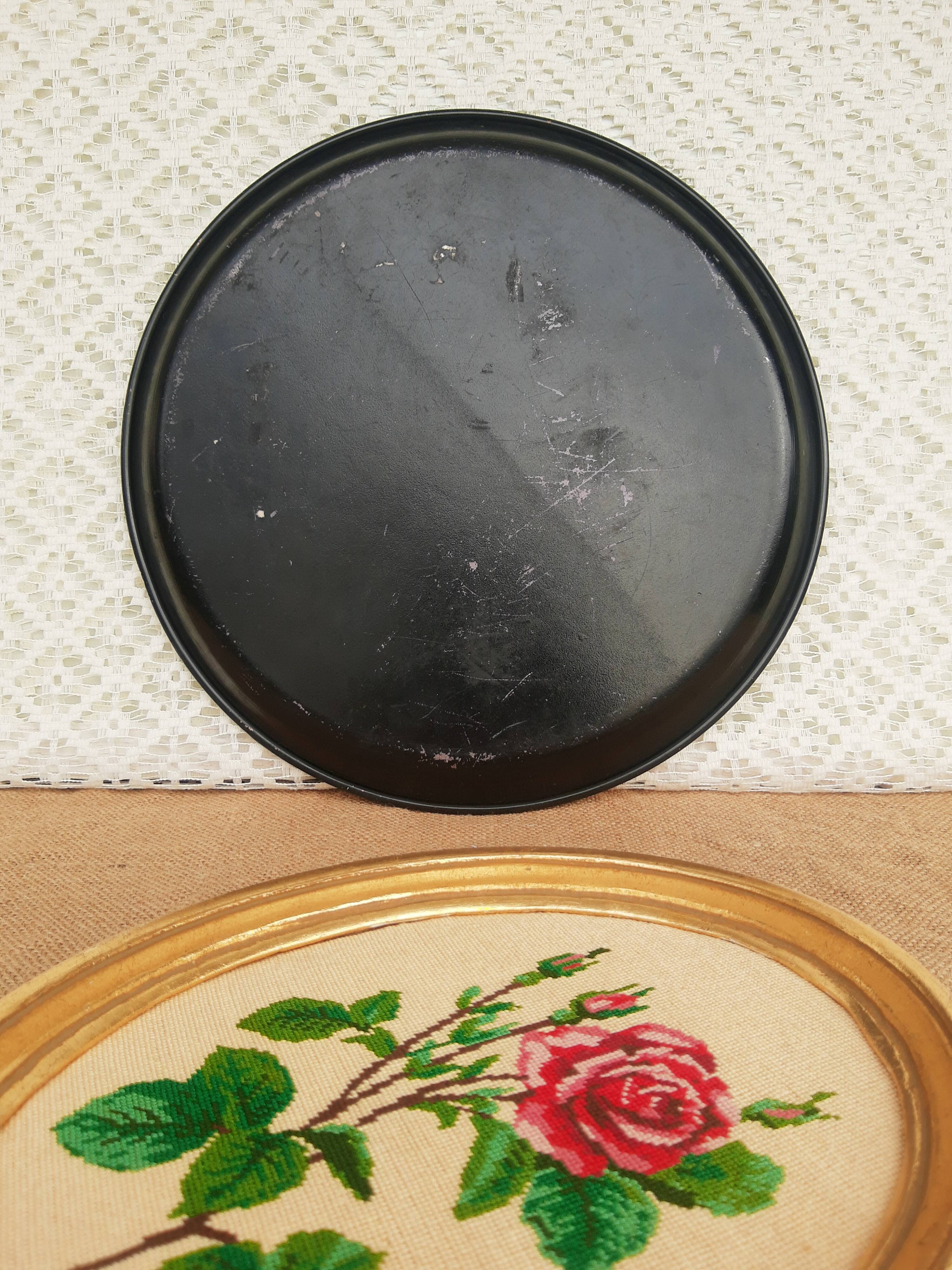 Black metal round top and vintage hand-painted flowers