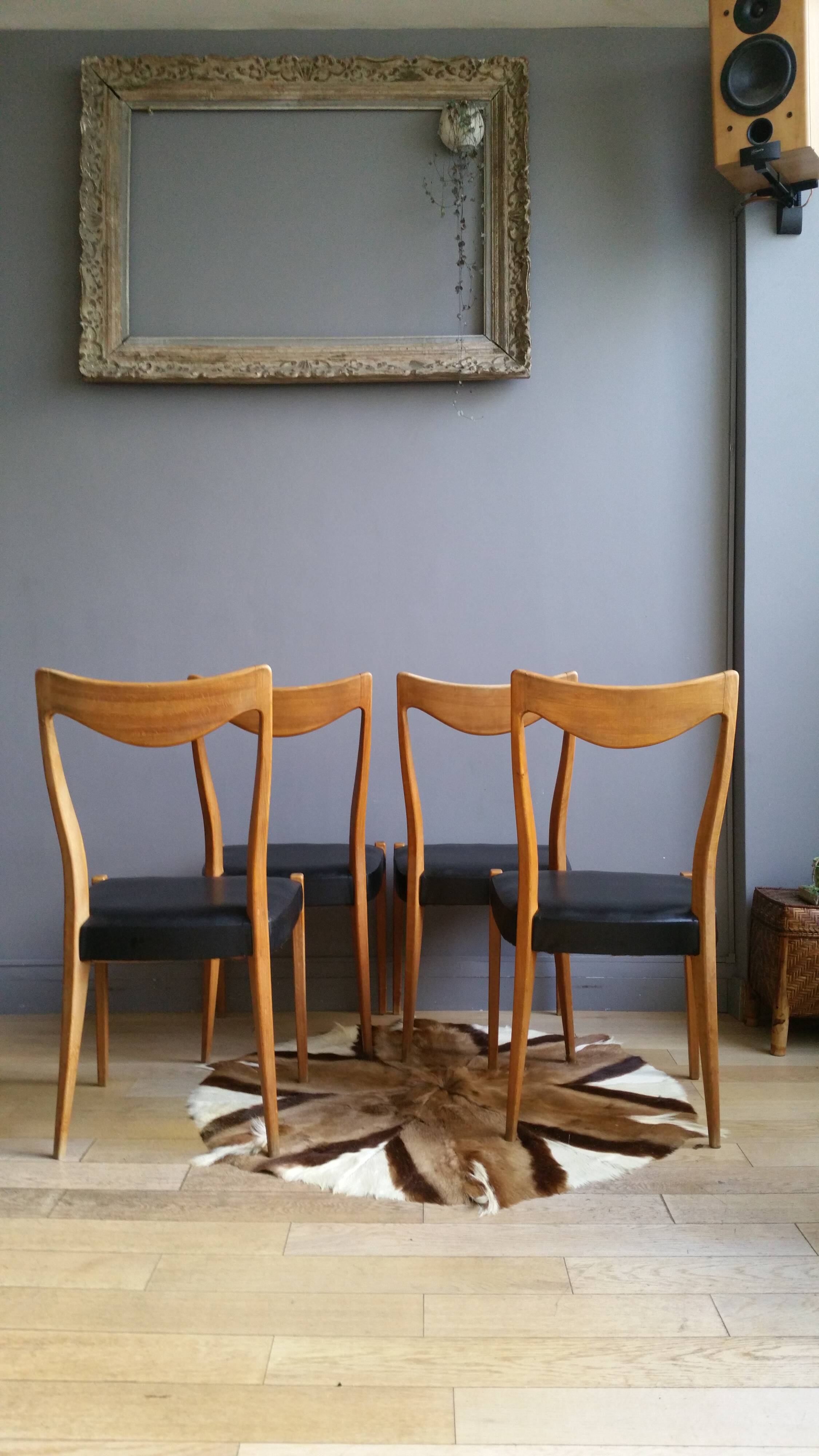 Scandinavian Chairs Niels Otto Møller