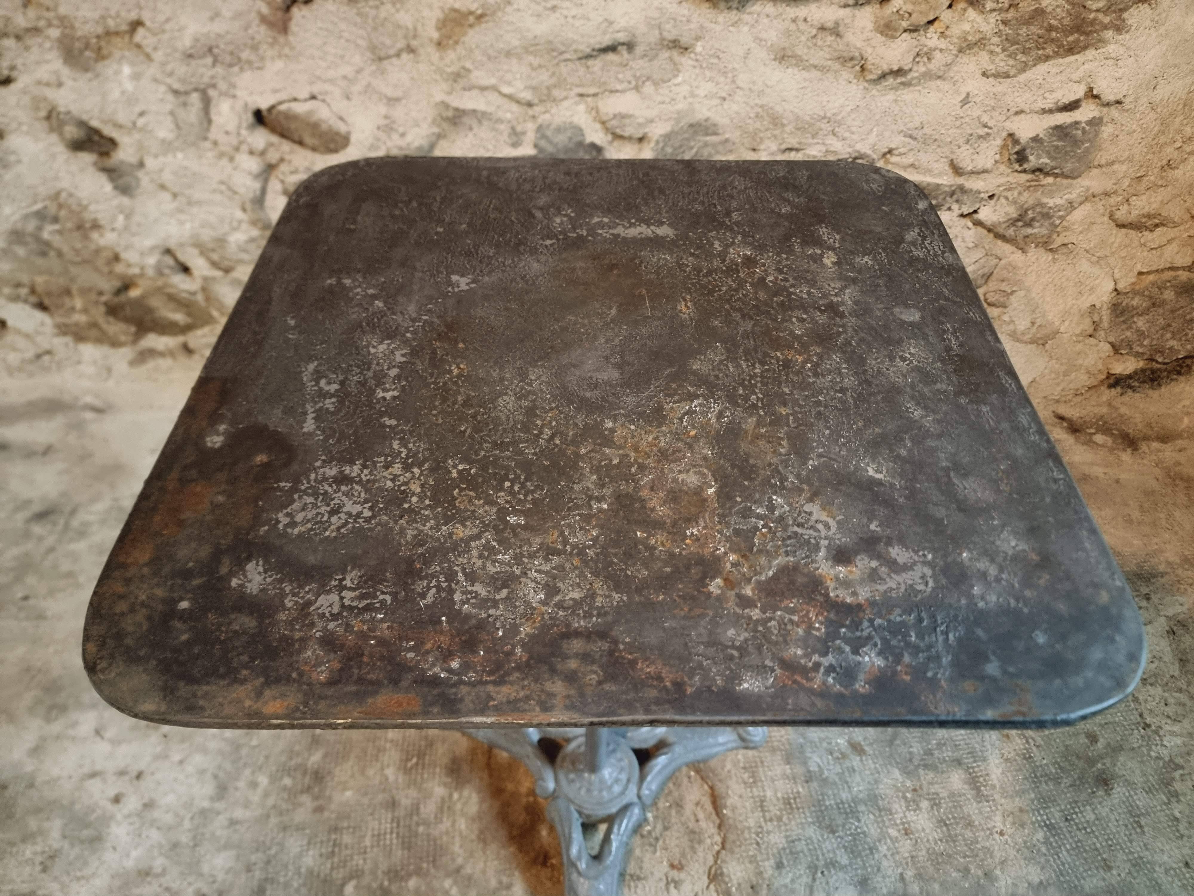 Table Bistrot Ancienne – Table de Jardin/Vin (Années 1920)