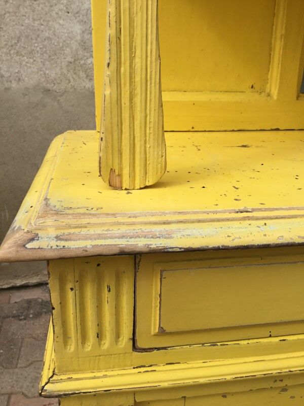 Yellow Parisian glass cabinet