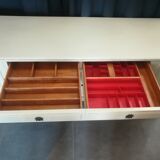 Enfilade style Louis XVI lacquered cream