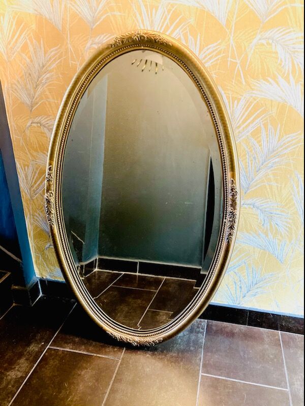 Vintage golden mirror 110x68cm