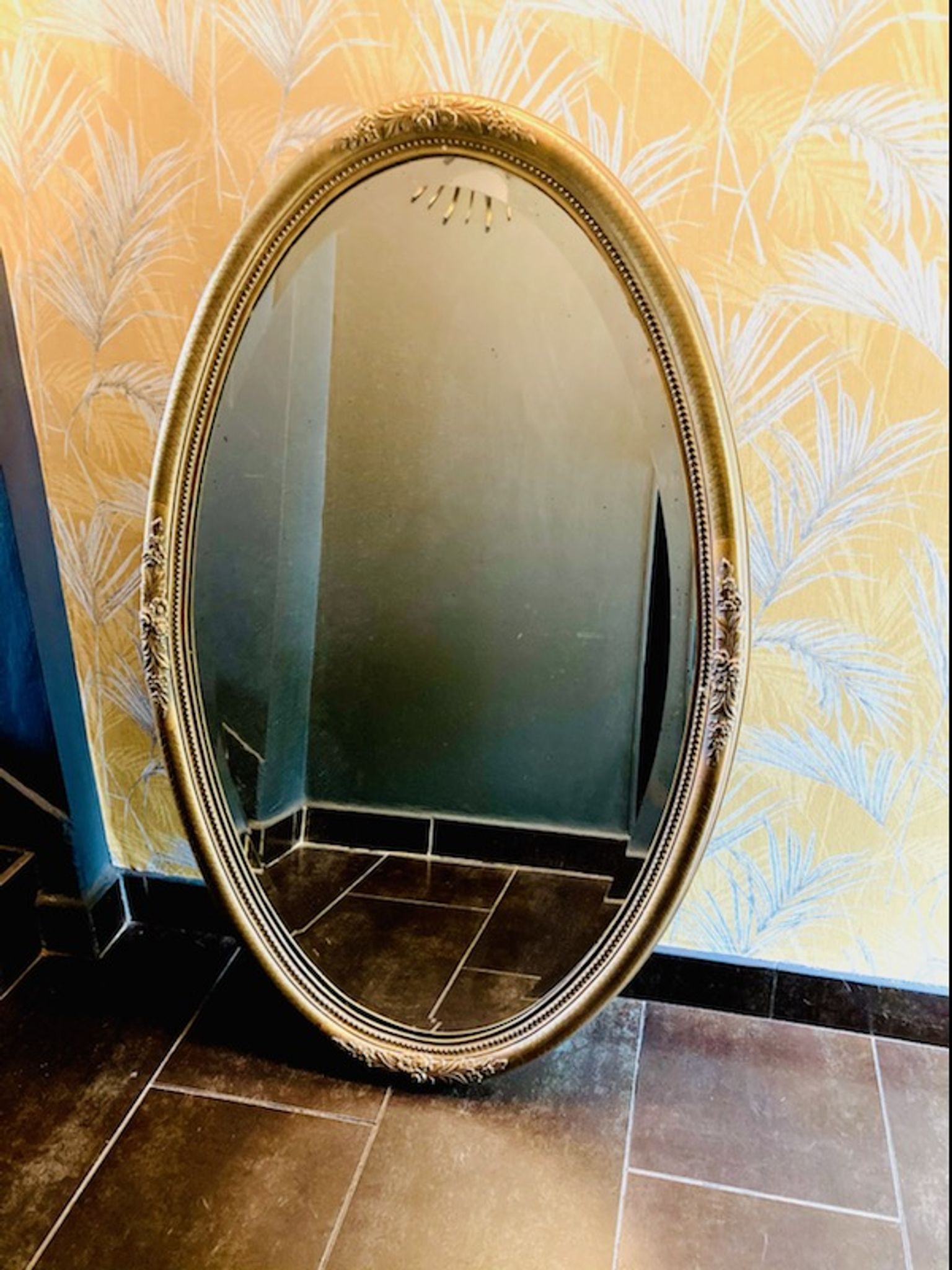 Vintage gold mirror 110x68cm