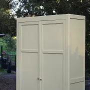 Parisian wardrobe in Clay Green wood – 2 moulded doors – H188 cm