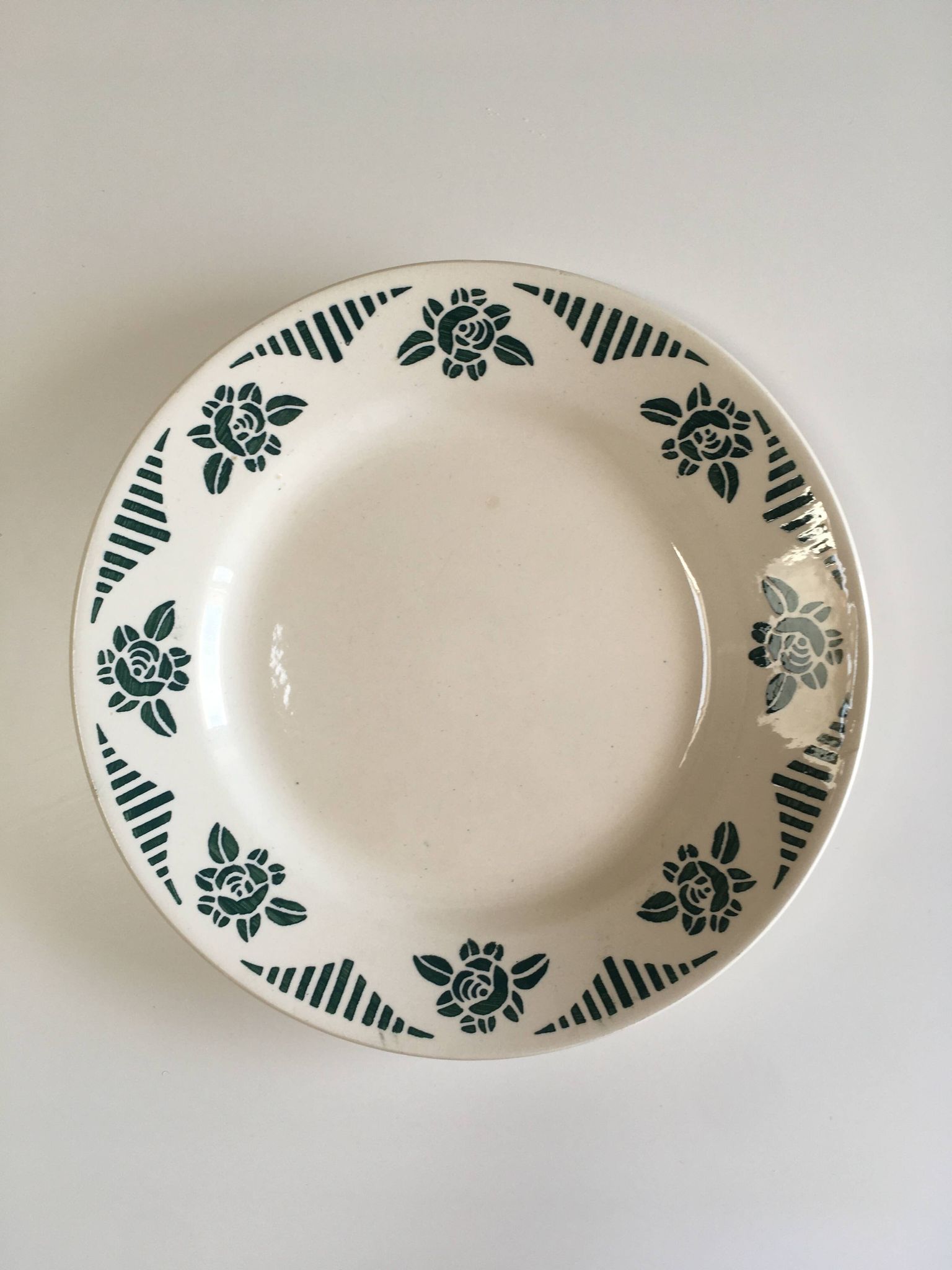 Lot de 6 assiettes en faïence vintage - années 1940-1950