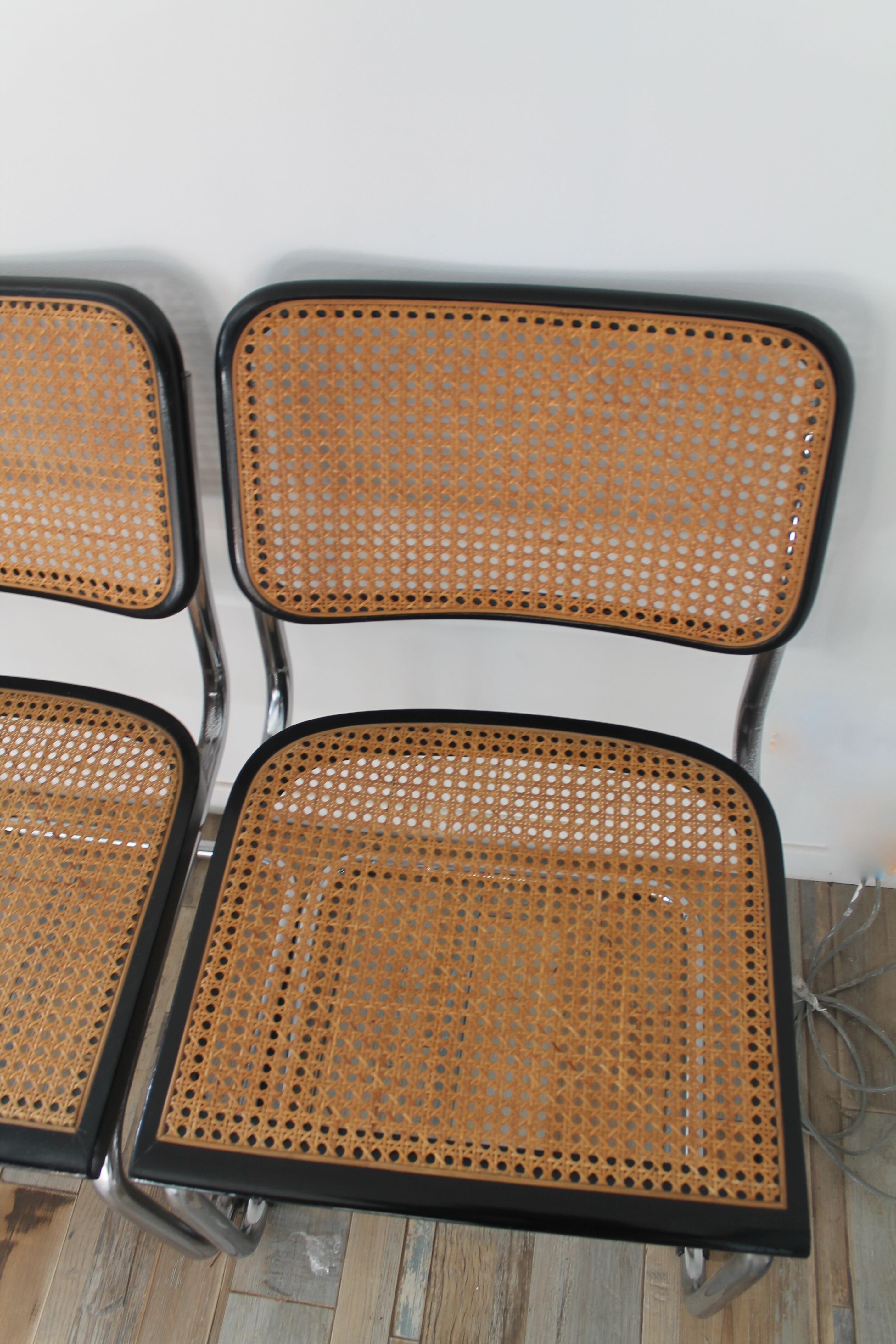 Lot de 4 chaises Cesca B32 par Marcel Breuer