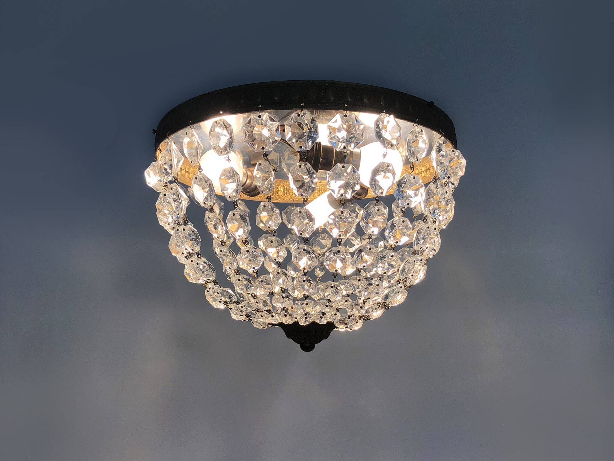 Old crown ceiling light with 3 lights, half basket with glass pendants. 60