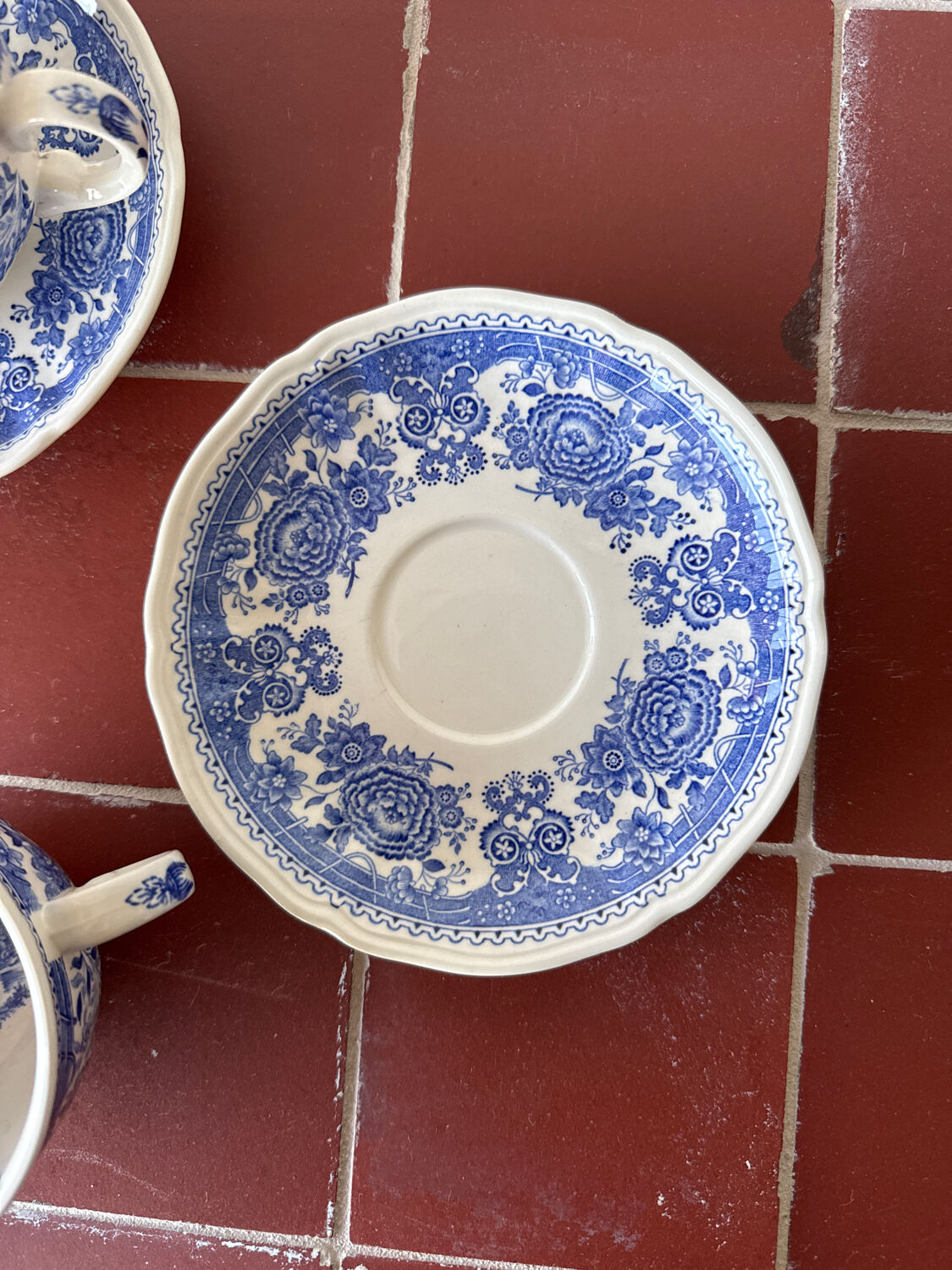 Duo of coffee cups and saucers Villeroy & Boch – Model "Burgenla"