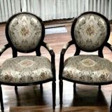 2 fauteuils style Louis XVI
