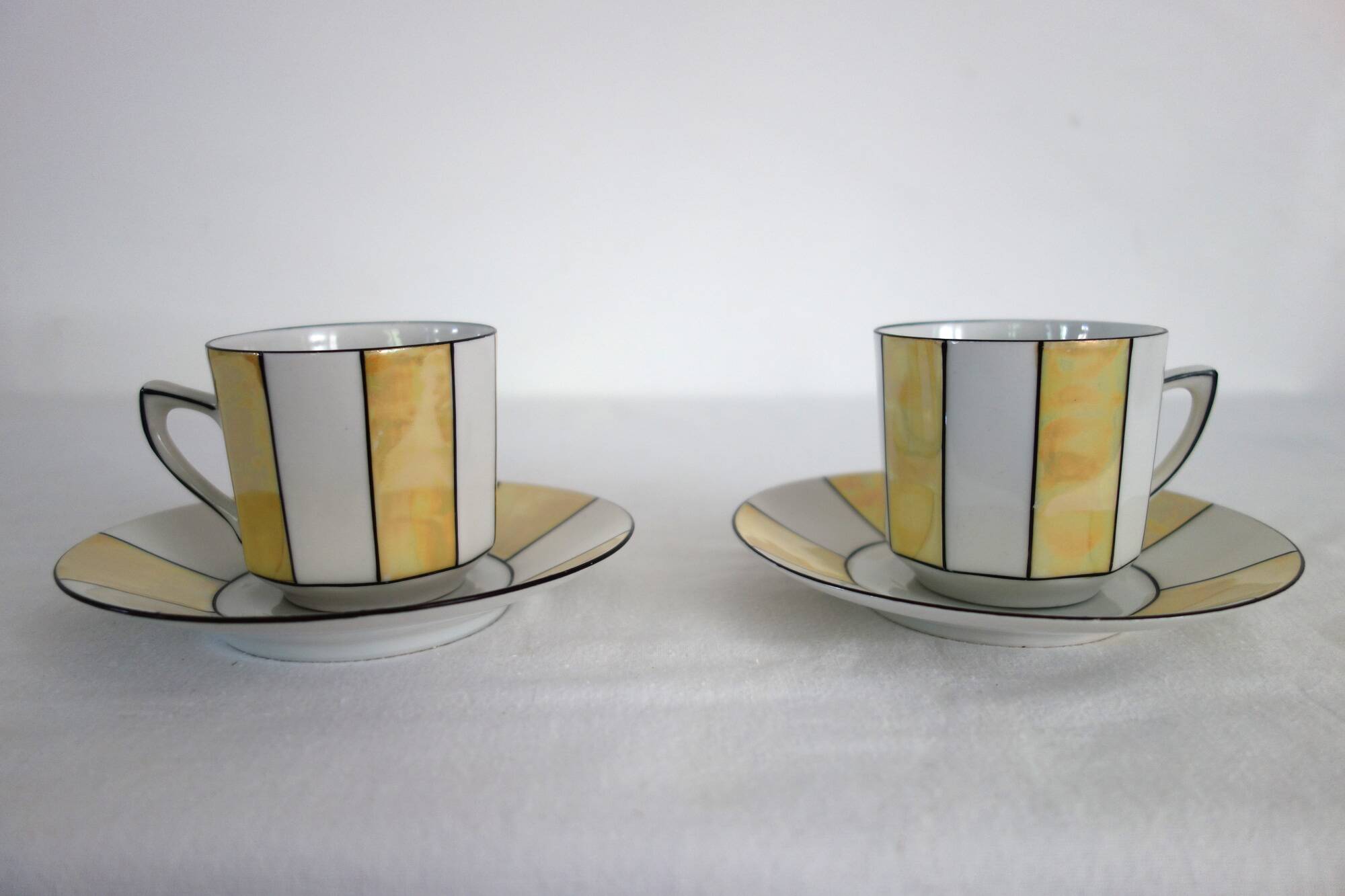 6 60s striped iridescent porcelain coffee cups