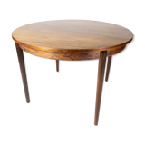 Dining table in rosewood of danish design from the 1960s