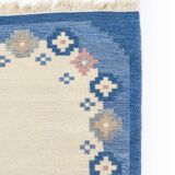 Scandinavian style vintage flat weave/kilim rug