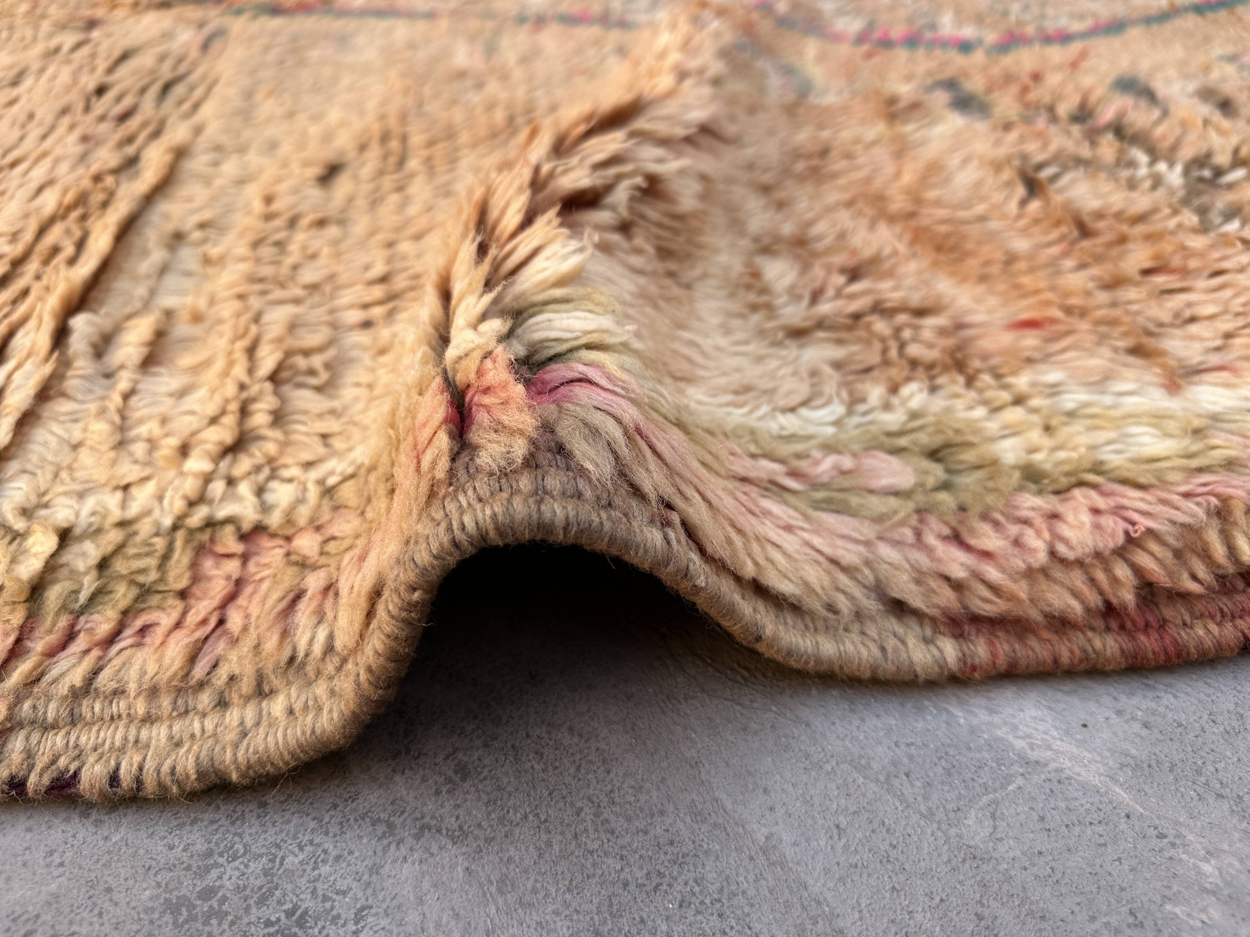 Boujad beige Moroccan rug - 343 x 159 cm