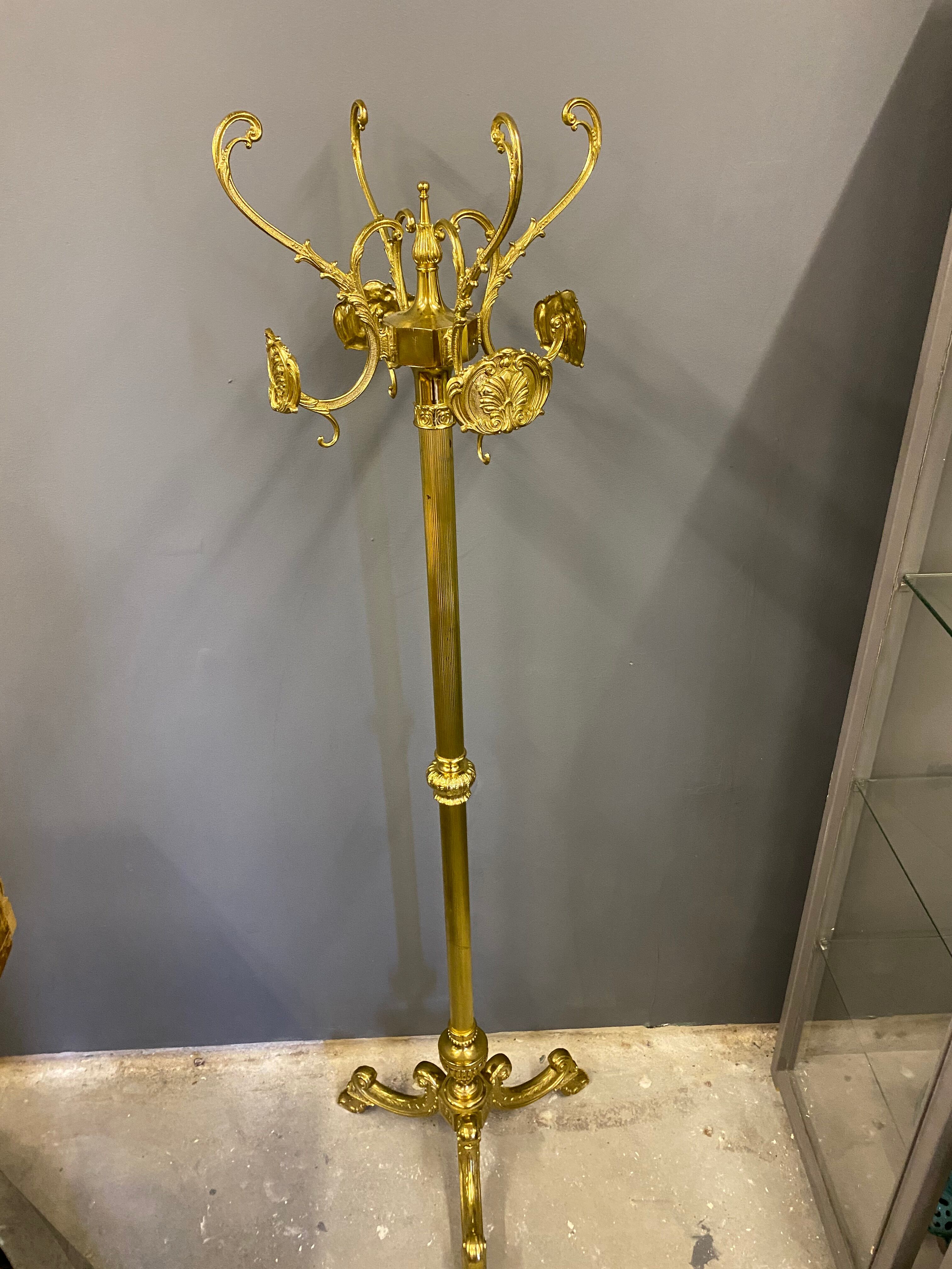 Gold metal coat rack baroque style