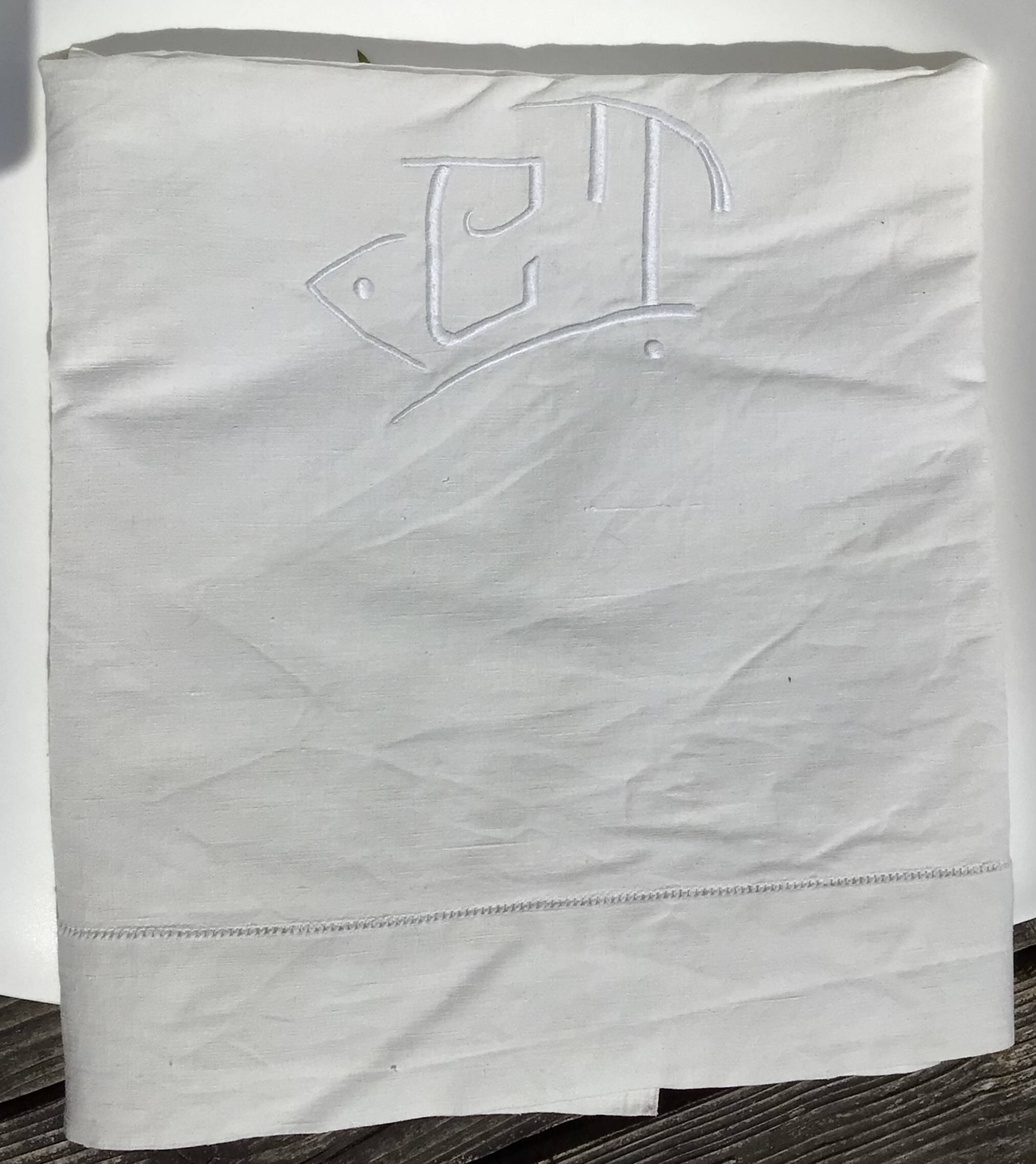 Embroidered 2-seater sheet CT linen new simple day cream