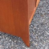 Enfilade vintage en chêne doré portes coulissantes pieds compas 1950