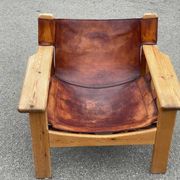 Safari chair in pine and leather, first edition attributed to Karin Mobring, 1970s