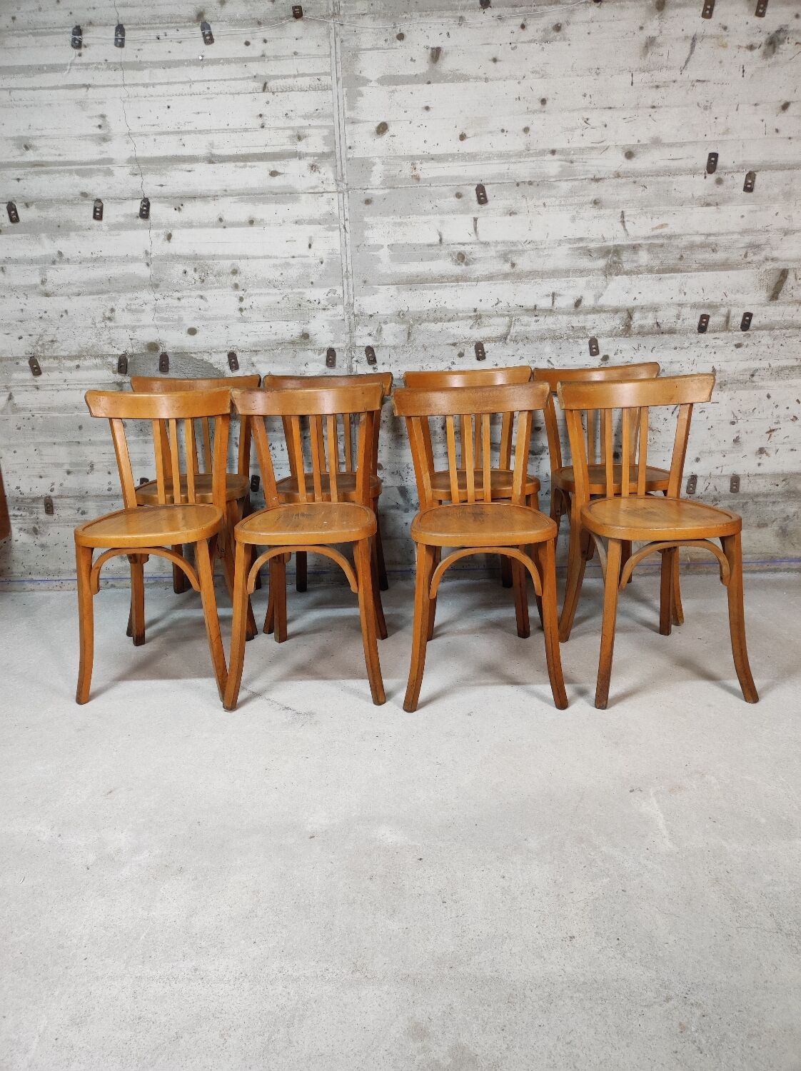 Lot de 8 chaises bistrot