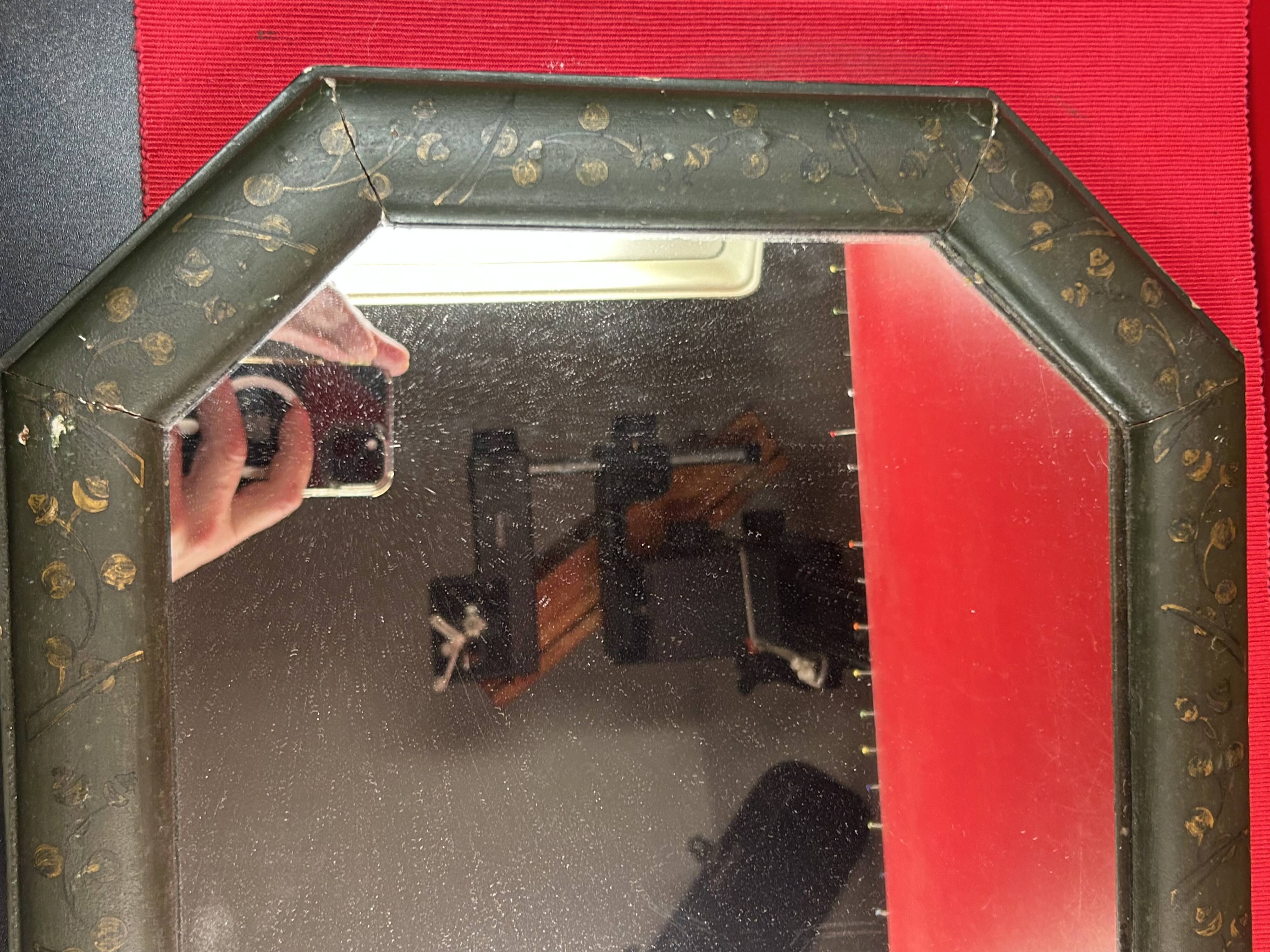 Mirror countryside wood and moulded stucco painted with gold garlands - 50 x 37 cm