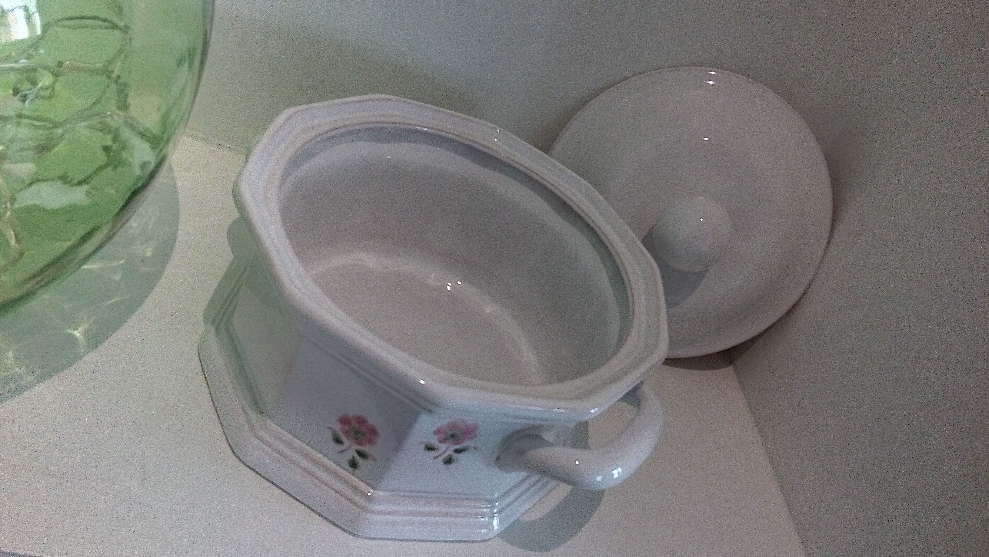 Niederviller white soup tureen