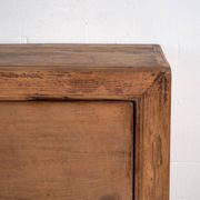 Buffet ancien en bois de pin – Chine, vers 1930